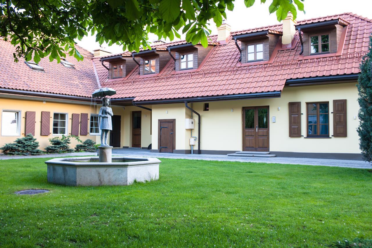Dvaras - Manor House Vilnius Luaran gambar